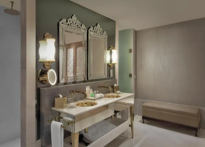 سي في كيه بارك البوسفور إسطنبول 5*